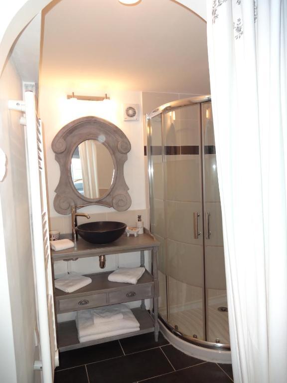 Hotel Le P'Tit Beaumont Zimmer foto